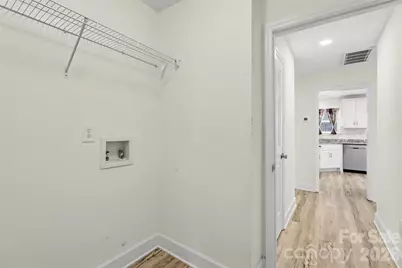 8500 Woodhill Manor Court, Charlotte, NC 28215 - Photo 14