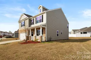 1643 Secrest Cmns Dr, Monroe, NC 28112 - Photo 2