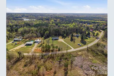 959 Langley Drive, Chester, SC 29706 - Photo 4