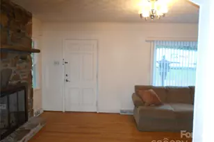 18 Herron St, Black Mountain, NC 28711 - Photo 2