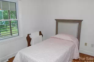 18 Herron St, Black Mountain, NC 28711 - Photo 16