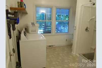 18 Herron Street, Black Mountain, NC 28711 - Photo 14