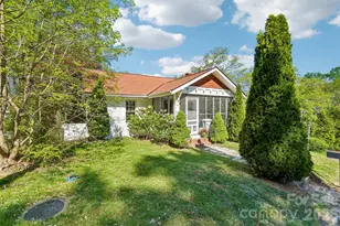 7 Oteen Park Pl, Asheville, NC 28805 - Photo 2