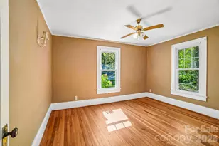 7 Oteen Park Pl, Asheville, NC 28805 - Photo 18