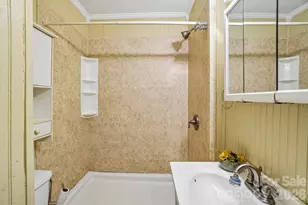 7 Oteen Park Pl, Asheville, NC 28805 - Photo 14