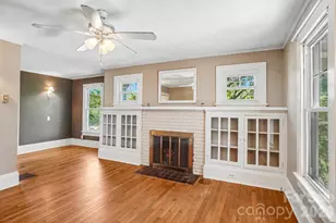 7 Oteen Park Pl, Asheville, NC 28805 - Photo 4