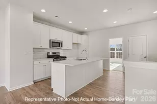2326 Rachelwood Dr, Charlotte, NC 28273 - Photo 2
