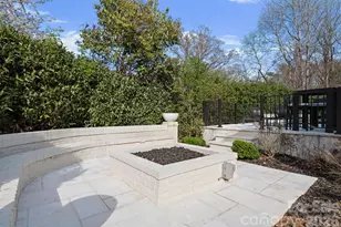 2043 Sharon Ln, Charlotte, NC 28211 - Photo 46