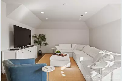 2043 Sharon Lane, Charlotte, NC 28211 - Photo 38