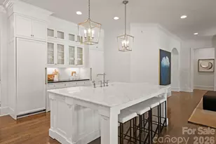 2043 Sharon Ln, Charlotte, NC 28211 - Photo 14