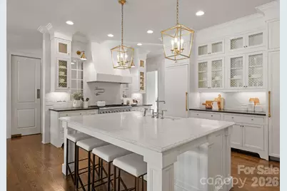 2043 Sharon Lane, Charlotte, NC 28211 - Photo 12