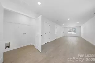 403 15th Ave SW, Hickory, NC 28602 - Photo 12