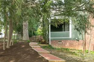 1 Ridgefield Pl, Asheville, NC 28803 - Photo 4