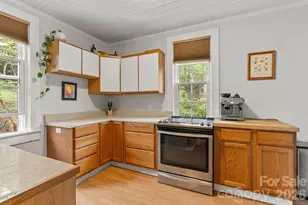 1 Ridgefield Pl, Asheville, NC 28803 - Photo 12