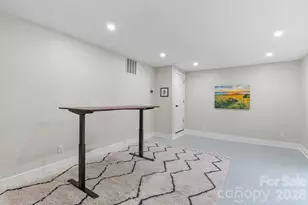 1 Ridgefield Pl, Asheville, NC 28803 - Photo 36