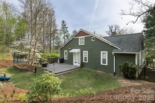 1 Ridgefield Pl, Asheville, NC 28803 - Photo 2