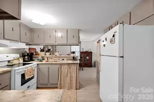 2187 McBee Hwy, Jefferson, SC 29718 - Photo 12