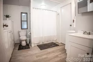 101 Sixth St, Black Mountain, NC 28711 - Photo 14