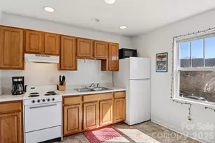 3 Rosemont Ct, Asheville, NC 28803 - Photo 28