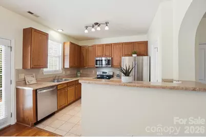 8422 Chaceview Court, Charlotte, NC 28269 - Photo 14