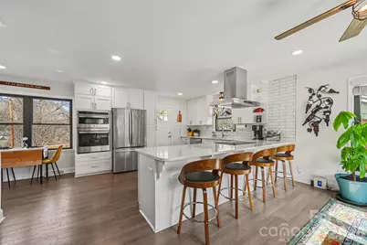 4408 Mapleleaf Lane, Charlotte, NC 28208 - Photo 6