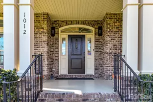 1012 Golden Bell Dr, Waxhaw, NC 28173 - Photo 2