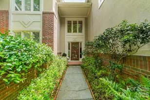 6507 Gaywind Dr, Charlotte, NC 28226 - Photo 2