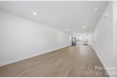 403 15th Avenue SW #B, Hickory, NC 28602 - Photo 6