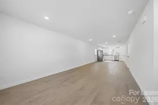 403 15th Ave SW, Hickory, NC 28602 - Photo 6