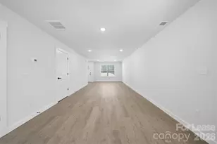 403 15th Ave SW, Hickory, NC 28602 - Photo 10