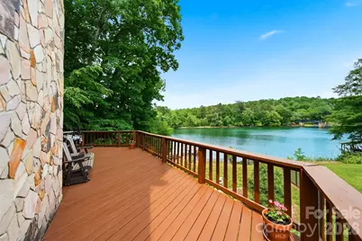 1925 Lake Acres Drive, Hickory, NC 28601 - Photo 4