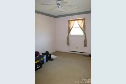 5445 Glenview Drive, Hickory, NC 28602 - Photo 14