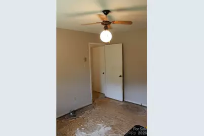 5445 Glenview Drive, Hickory, NC 28602 - Photo 18