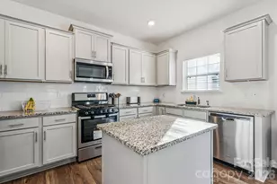 2106 Prospect Creek, Charlotte, NC 28227 - Photo 16