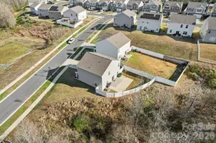 2106 Prospect Creek, Charlotte, NC 28227 - Photo 10