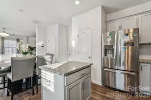 2106 Prospect Creek, Charlotte, NC 28227 - Photo 14