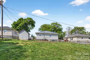 58 Burton St, Belmont, NC 28012 - Photo 16