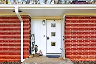 5395 Nc 226 S Road S, Marion, NC 28752 - Photo 6