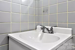 5395 Nc 226 S Road S, Marion, NC 28752 - Photo 30