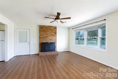 101 Woodland Drive, Clover, SC 29710 - Photo 4