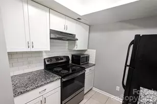 8021 Cedar Glen Dr, Charlotte, NC 28212 - Photo 4