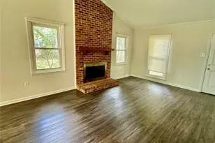 2423 Emstead Ct, Charlotte, NC 28210 - Photo 4