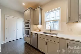 3838 Sky Haven Dr, Charlotte, NC 28209 - Photo 16