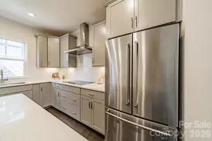 3838 Sky Haven Dr, Charlotte, NC 28209 - Photo 14