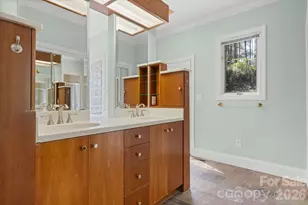 421 18th Ave Ln NW, Hickory, NC 28601 - Photo 18