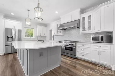 421 18th Avenue Lane NW, Hickory, NC 28601 - Photo 12