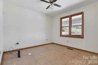 416 Kanasgowa Drive, Brevard, NC 28712 - Photo 20