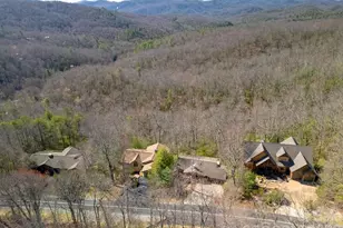 416 Kanasgowa Dr, Brevard, NC 28712 - Photo 2