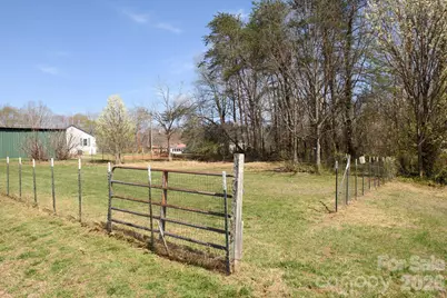 2501 US 70 Highway E, Morganton, NC 28655 - Photo 36