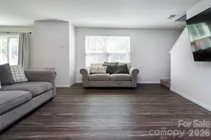 4208 Bowline Dr, Charlotte, NC 28269 - Photo 4